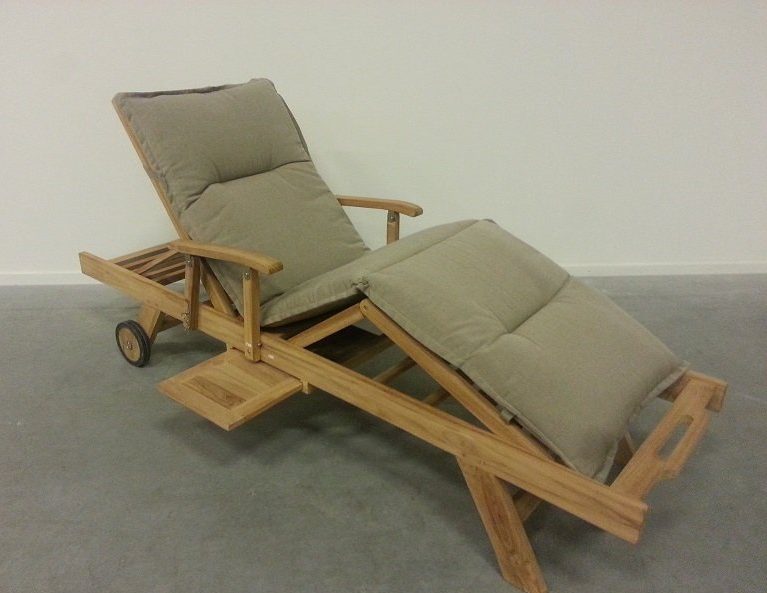 teak ligbed