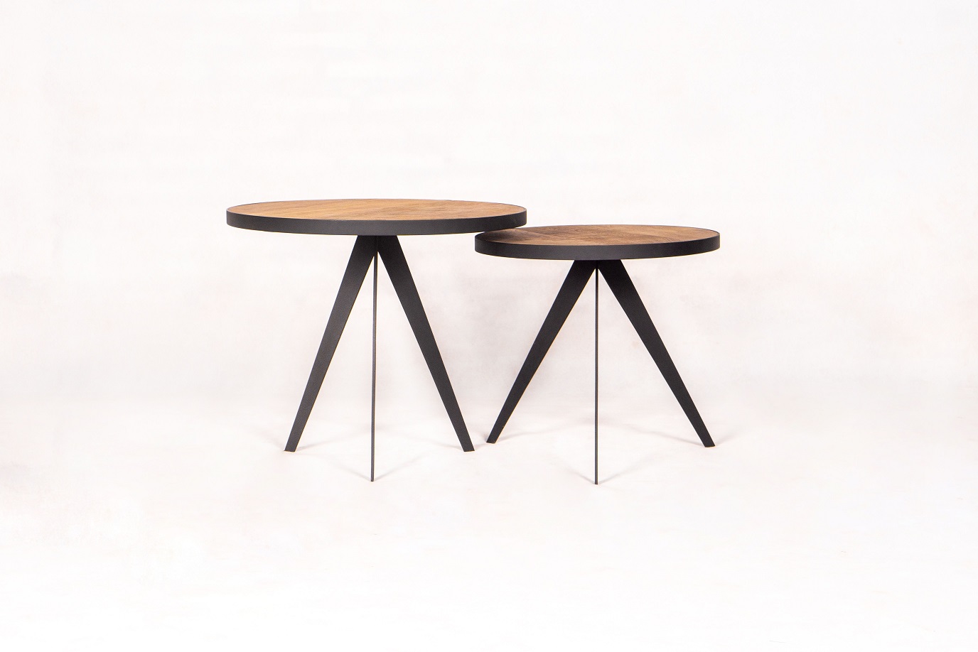 Vegas Metal Teak ronde Salontafels set van 2