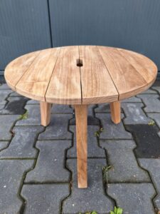 teak bijzettafel